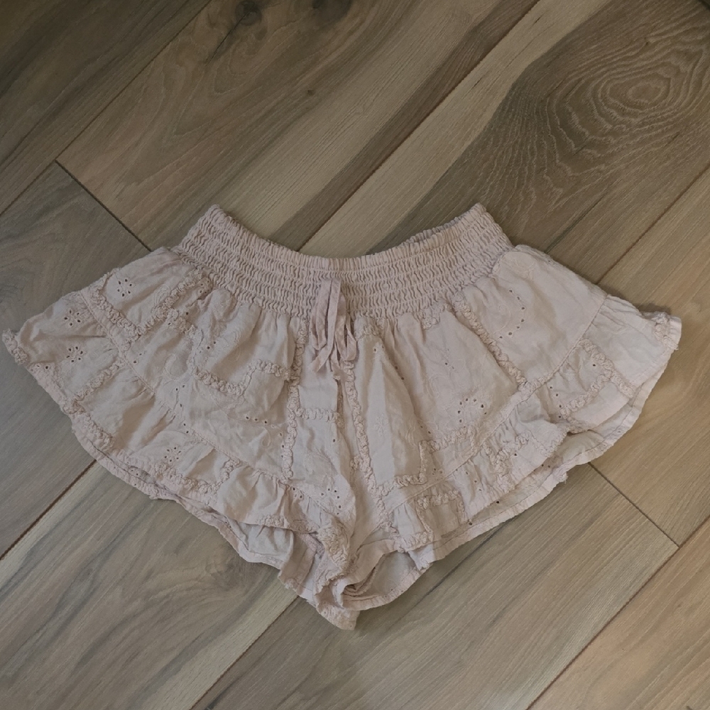 Ocean Drive Pink Ruffle Shorts - Picture 3 of 9